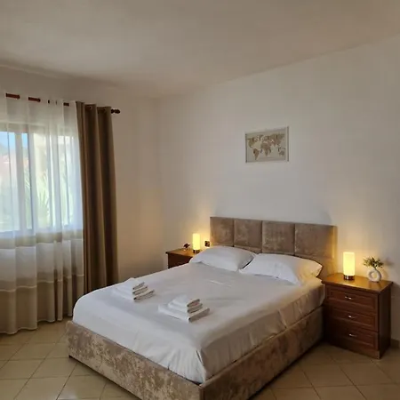 Apartamento Kleani *